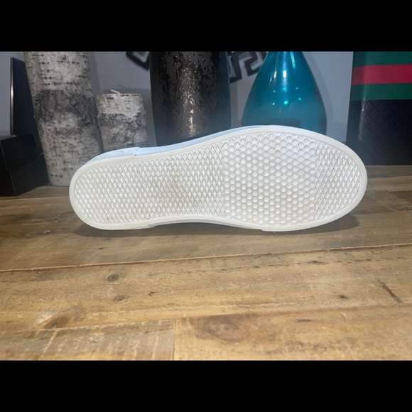 Givenchy George V Knit Sneakers - Picture 2 of 5